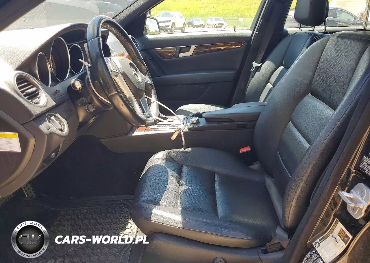2013 Mercedes-Benz C 300 4Matic VIN:WDDGF8AB1DA759595 - 7