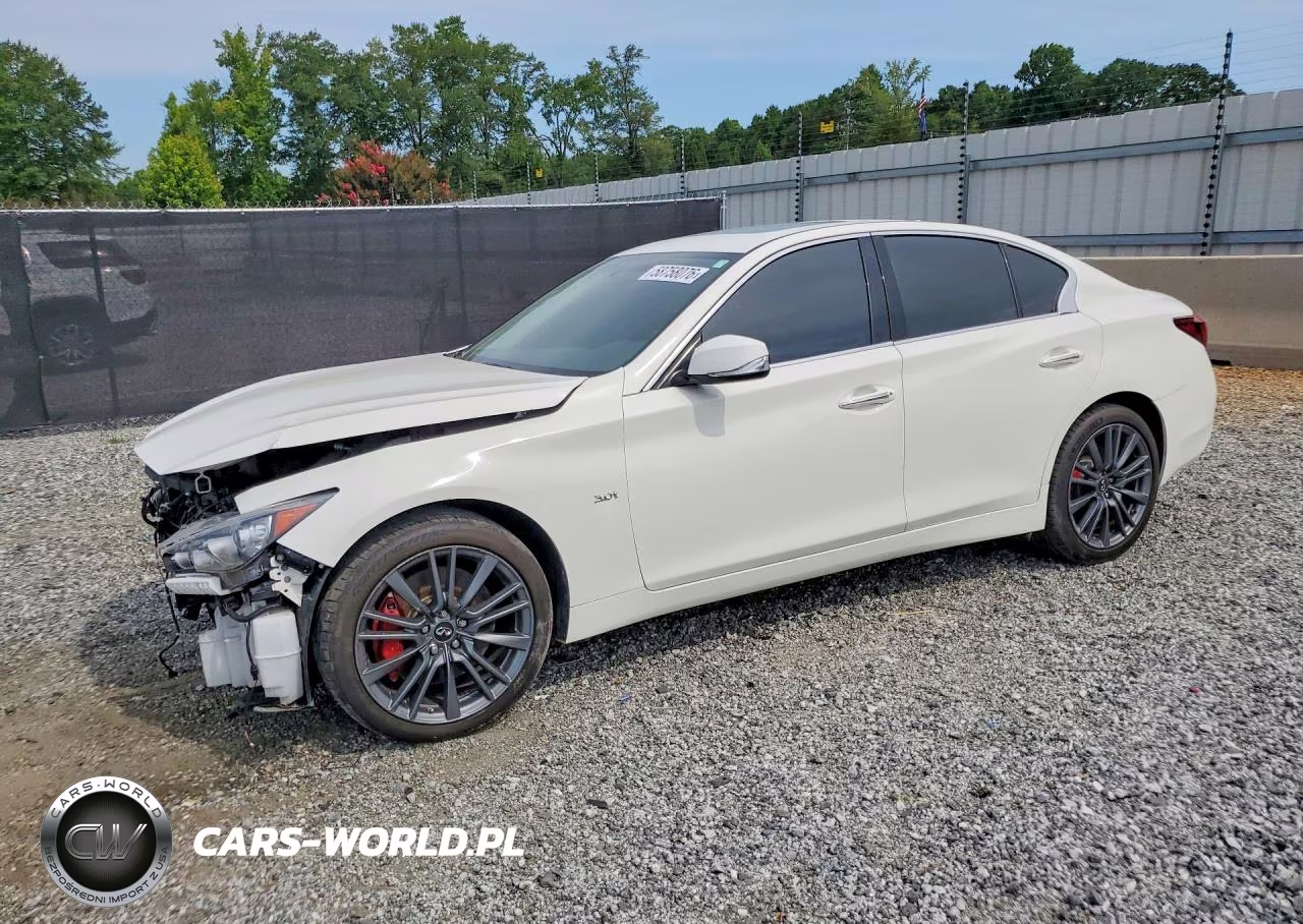 2018 Infiniti Q50 Luxe – zdjęcie 1 z 12