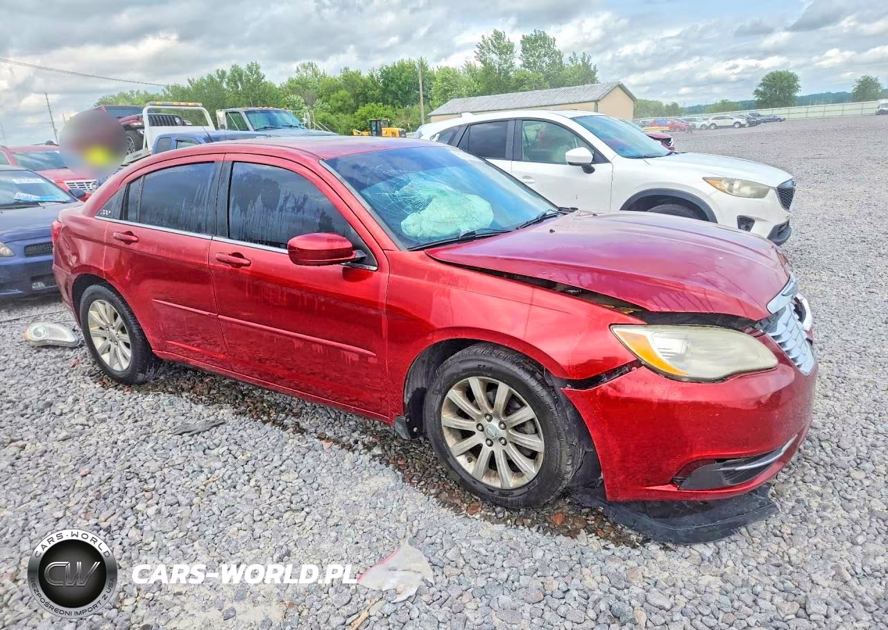 2011 Chrysler 200 Touring VIN:1C3BC1FGXBN552478 - 4