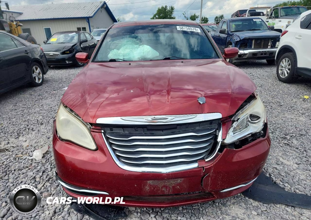 2011 Chrysler 200 Touring VIN:1C3BC1FGXBN552478 - 5