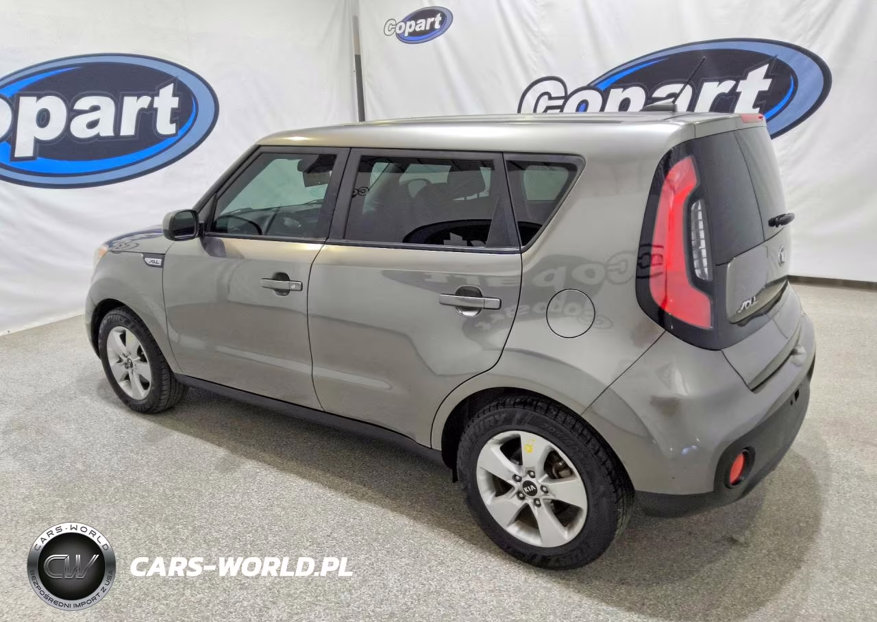 2018 Kia Soul Base VIN:KNDJN2A26J7619826 - 2