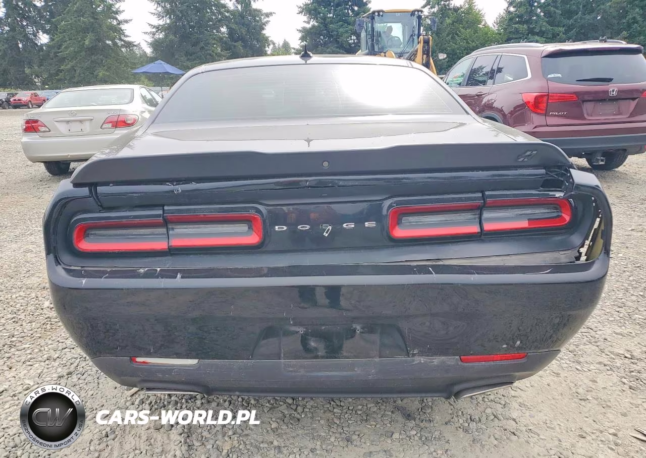 2019 Dodge Challenger Sxt VIN:2C3CDZGG9KH683585 - 6