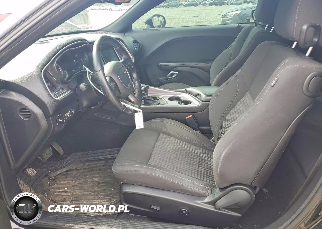 2019 Dodge Challenger Sxt VIN:2C3CDZGG9KH683585 - 7