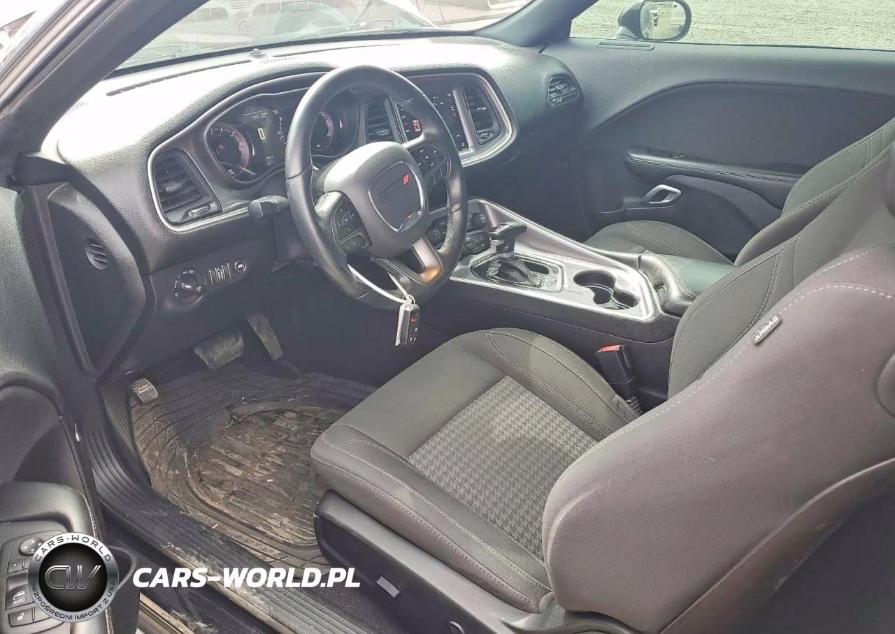 2019 Dodge Challenger Sxt VIN:2C3CDZGG9KH683585 - 8