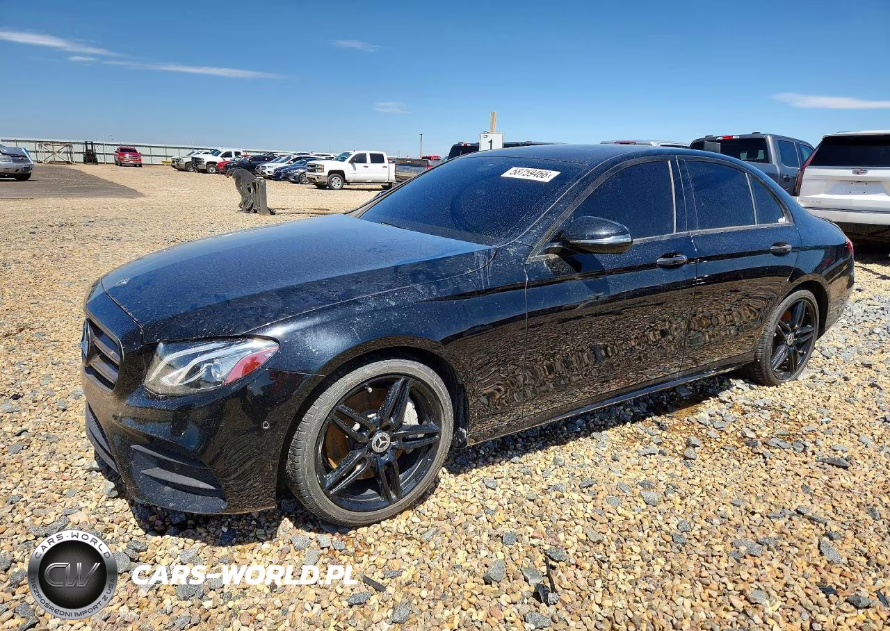 2018 Mercedes-Benz E 400 4Matic – zdjęcie 1 z 13