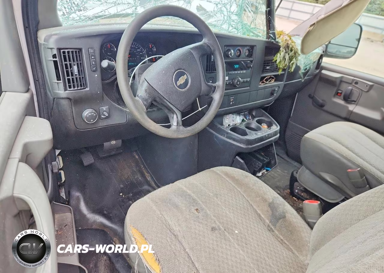 2008 Chevrolet Express G2500 VIN:1GCGG25C081116409 - 8