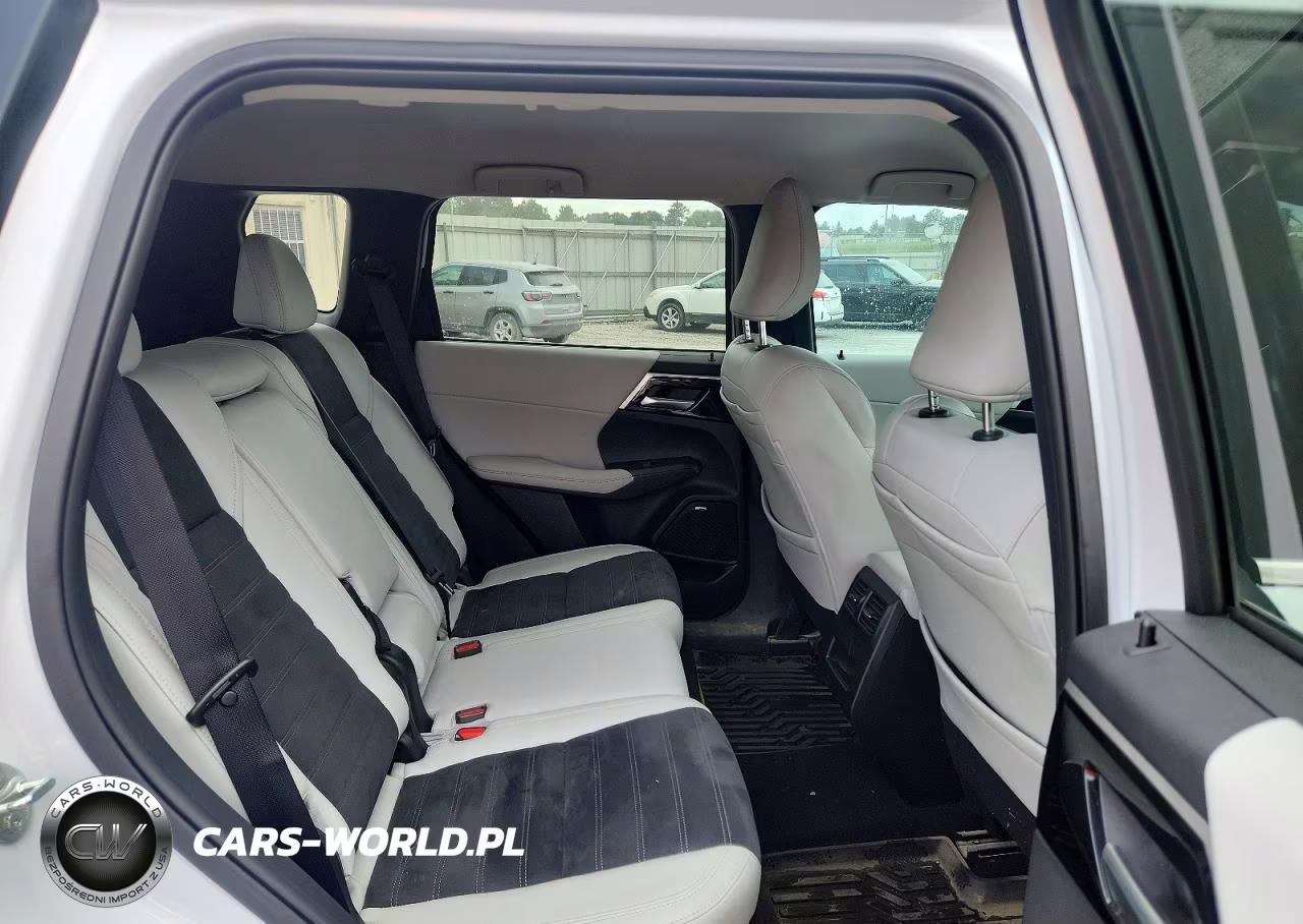 2025 Mitsubishi Outlander Se VIN:JA4J3VA88SZ038646 - 11