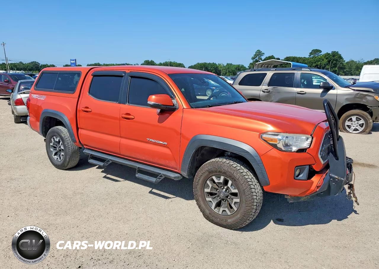2018 Toyota Tacoma Trd Off-Road VIN:3TMCZ5AN8JM149779 - 4