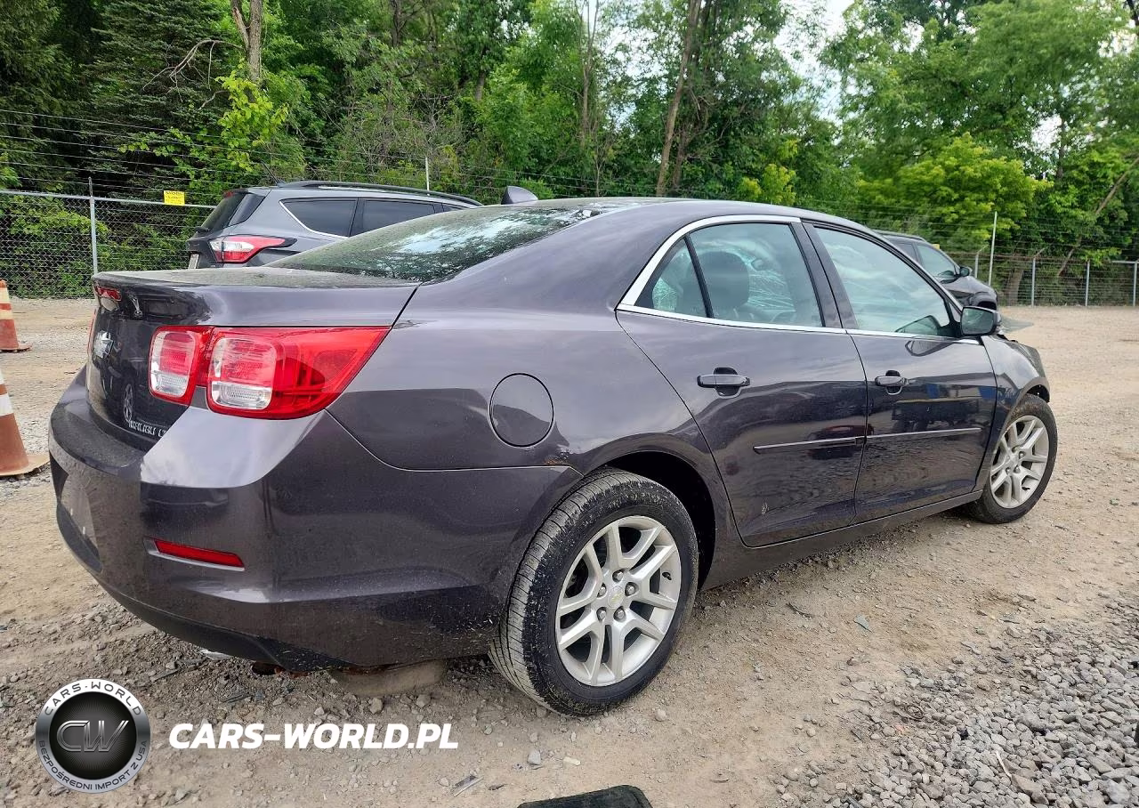 2013 Chevrolet Malibu 1Lt VIN:1G11C5SA5DF350184 - 3