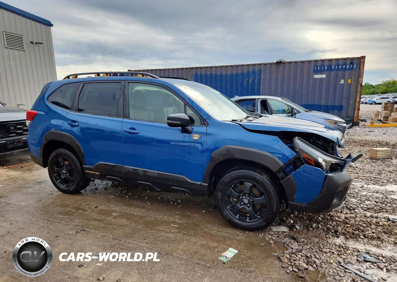 2022 Subaru Forester Wilderness VIN:JF2SKALC1NH423453 - 4