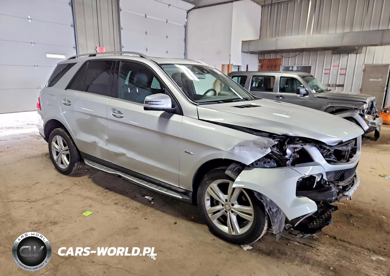 2012 Mercedes-Benz Ml 350 4Matic VIN:4JGDA5HBXCA077194 - 4