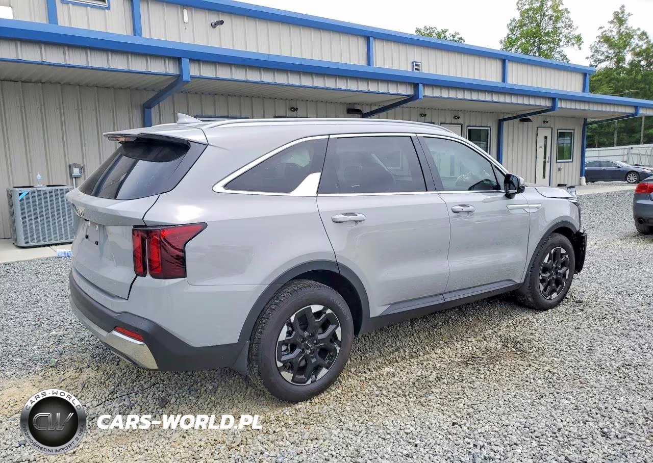 2026 Kia Sorento S VIN:5XYRL4JCXTG412729 - 3