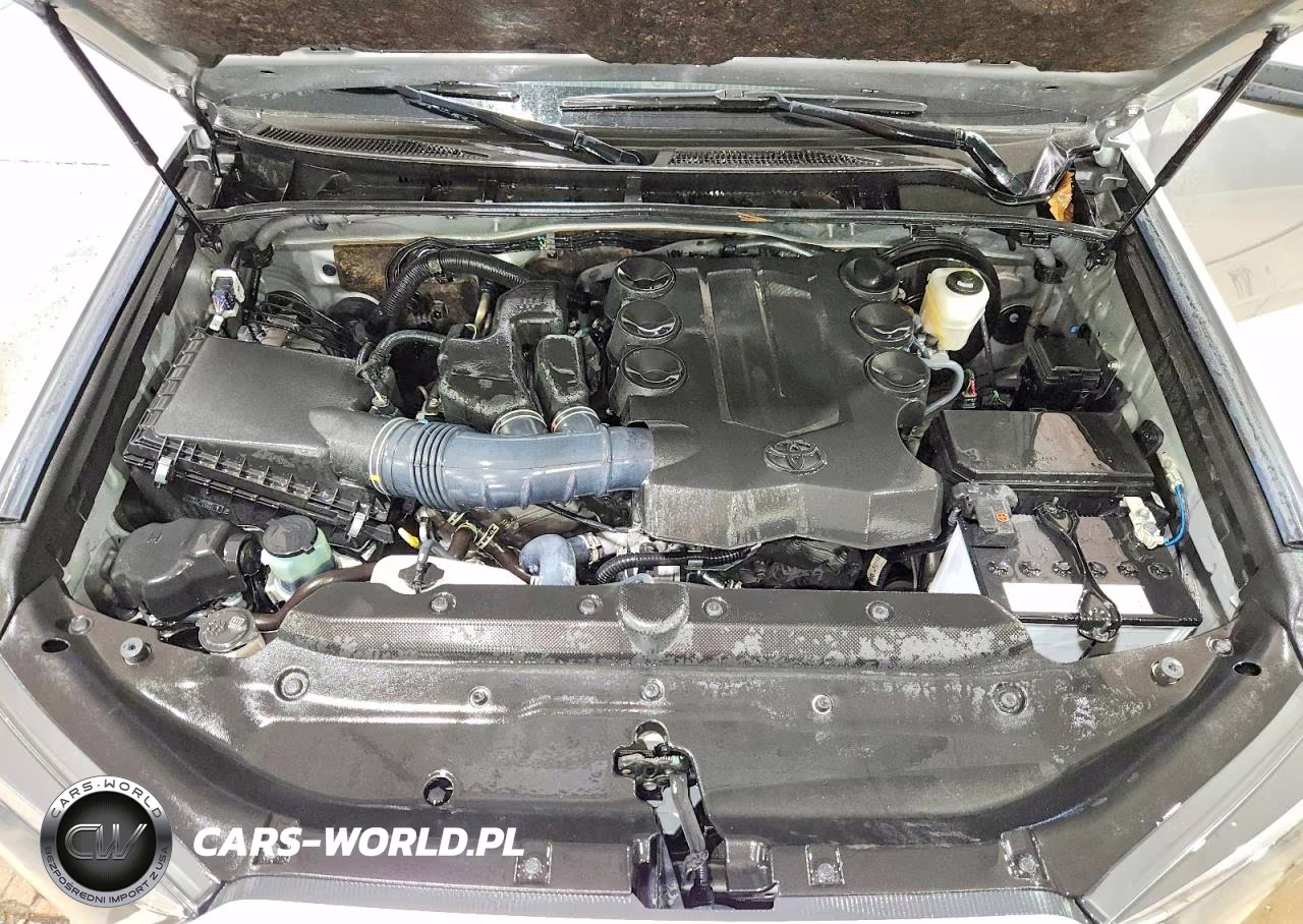 2024 Toyota 4Runner Sr5 VIN:JTEEU5JR0R5314523 - 12