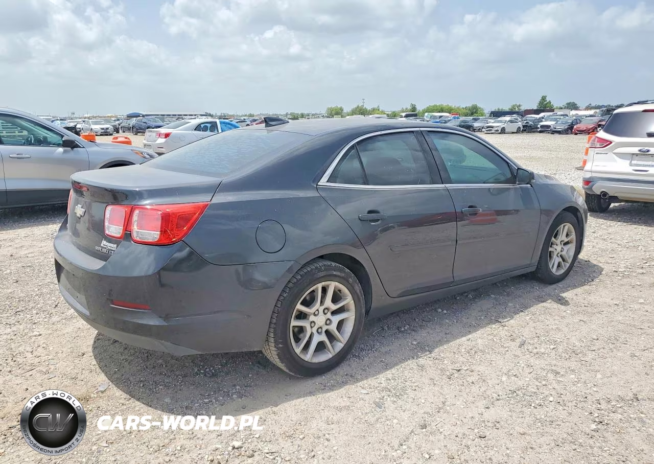 2015 Chevrolet Malibu 1Lt VIN:1G11C5SL1FF101868 - 3