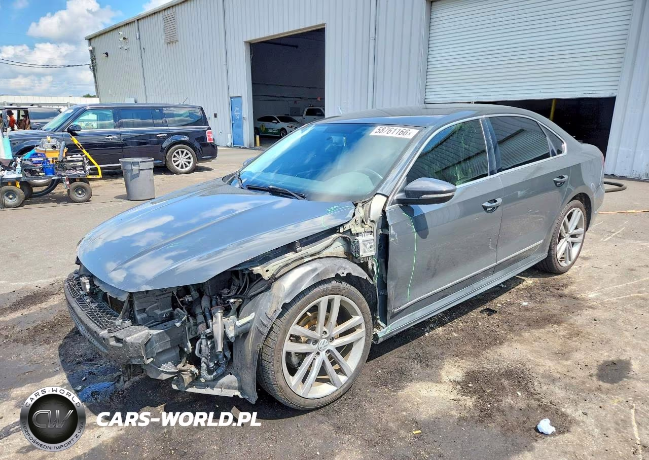 2017 Volkswagen Passat R-Line