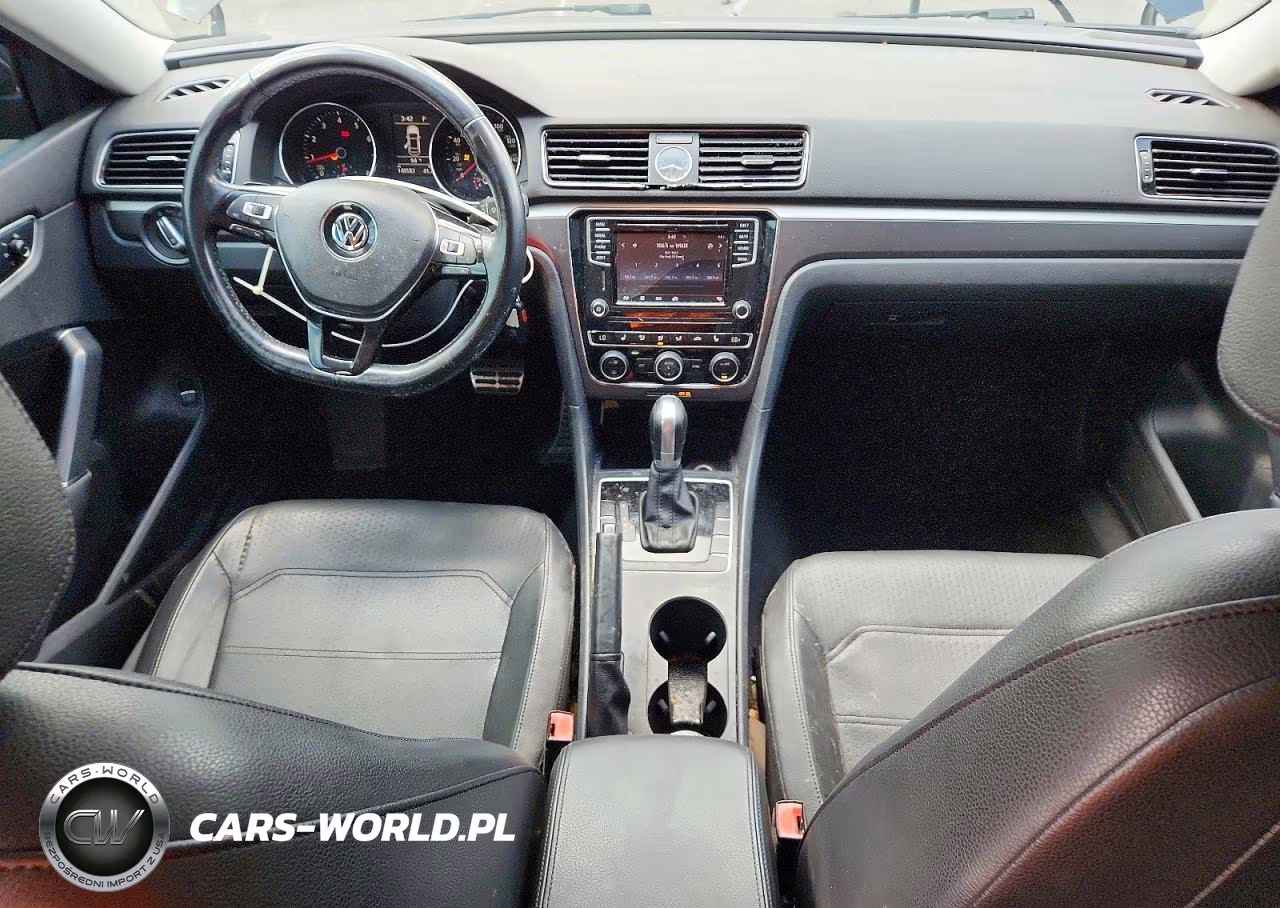 2017 Volkswagen Passat R-Line VIN:1VWDT7A33HC075227 - 8