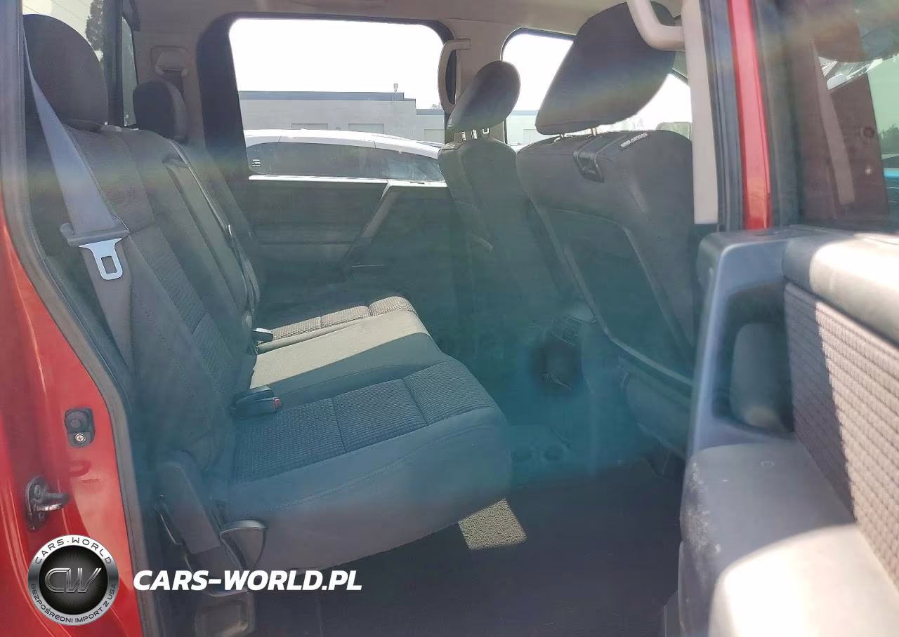 2010 Nissan Titan Se VIN:1N6AA0FD8AN301855 - 10