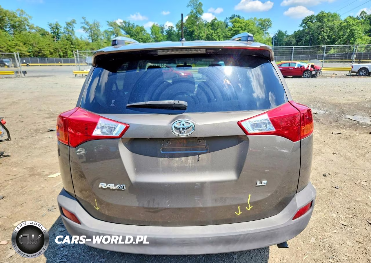 2015 Toyota Rav4 Le VIN:JTMZFREV4FD071847 - 6