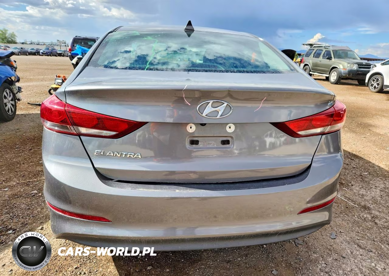 2018 Hyundai Elantra Value Edition VIN:5NPD84LF0JH309781 - 6
