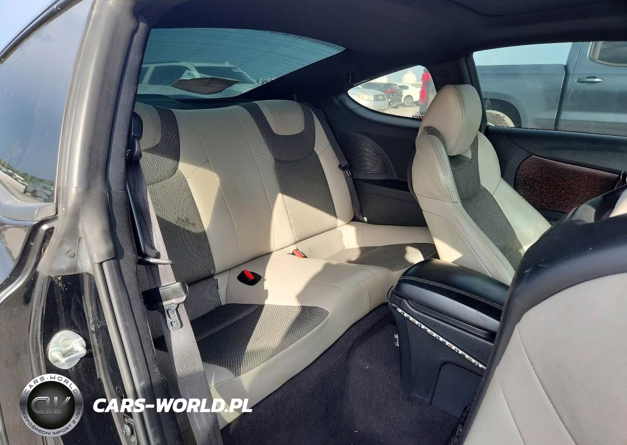 2013 Hyundai Genesis Coupe 2.0T VIN:KMHHT6KD1DU103600 - 10