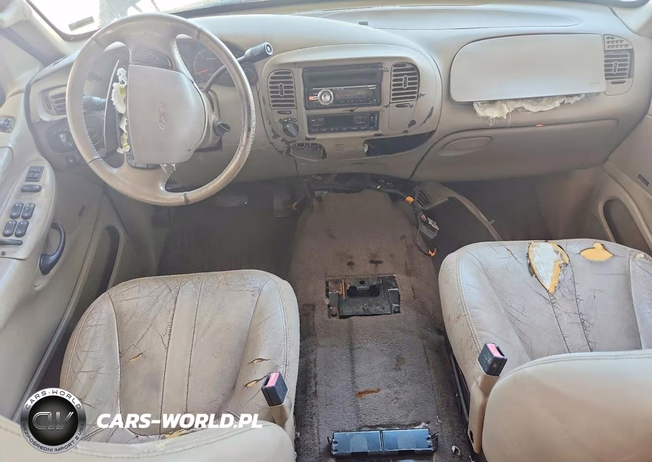 2001 Ford Expedition Eddie Bauer VIN:1FMPU18LX1LA69829 - 8
