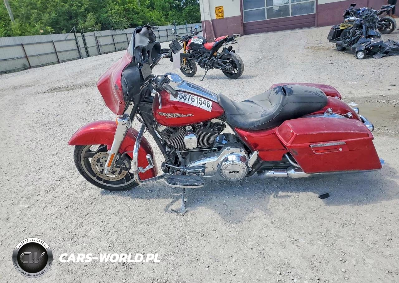2013 Harley-Davidson Flhx Street Glide VIN:1HD1KBM13DB659907 - 3