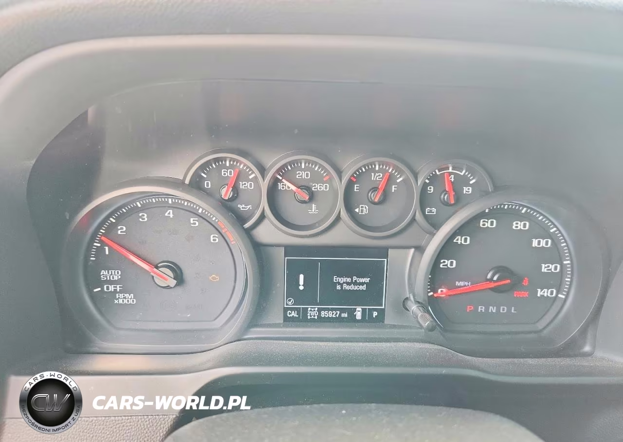 2021 Chevrolet Silverado K1500 Custom VIN:1GCPYBEK0MZ302435 - 9