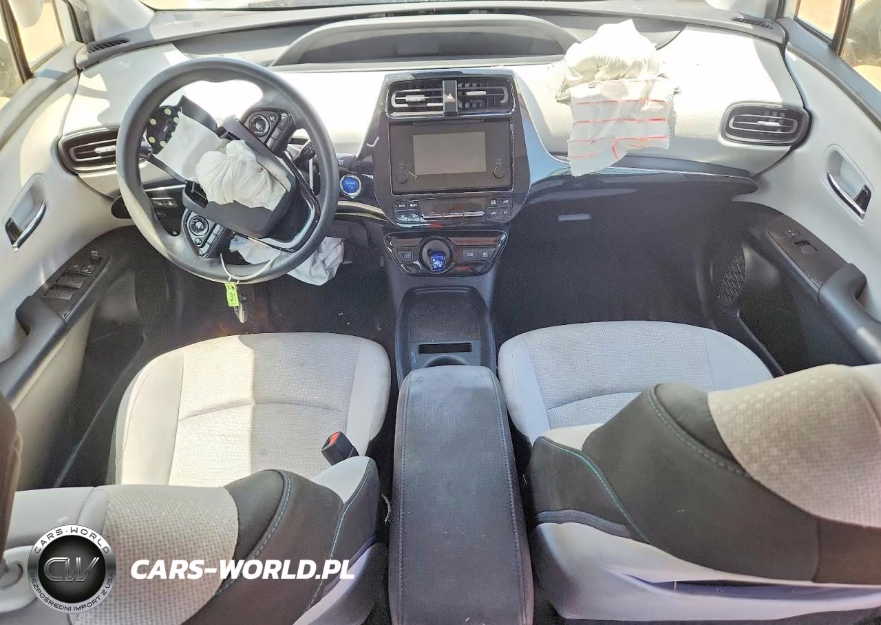 2019 Toyota Prius Le VIN:JTDKARFU0K3092930 - 8