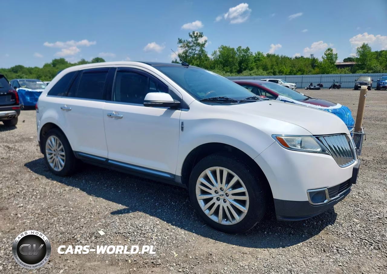 2013 Lincoln Mkx VIN:2LMDJ8JK4DBL60096 - 4