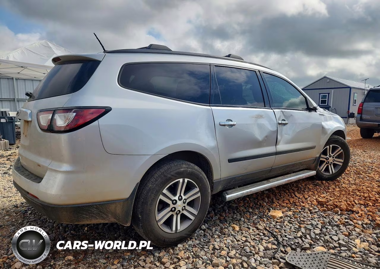 2017 Chevrolet Traverse Ls VIN:1GNKVFKD1HJ277816 - 3