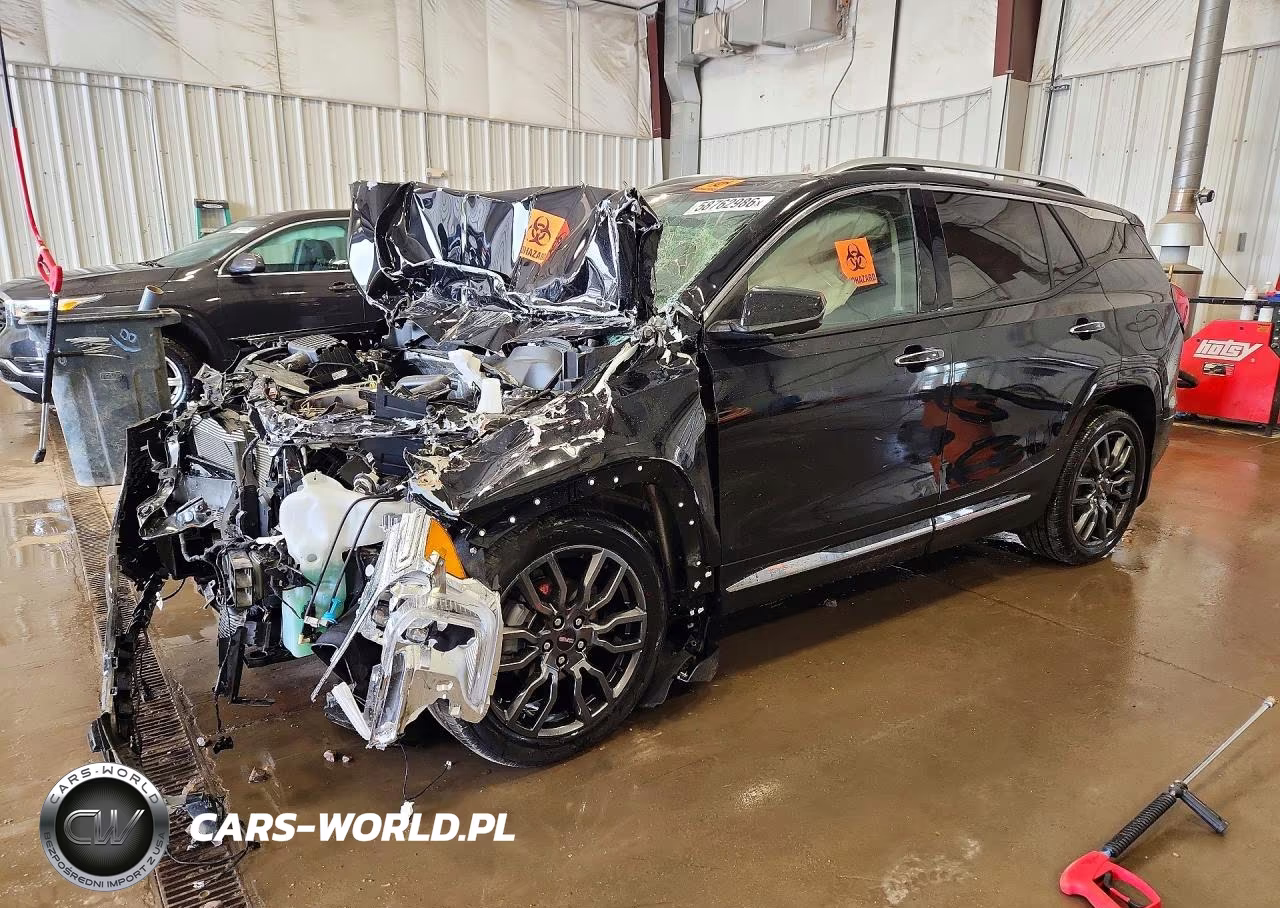 2024 GMC Terrain Denali – zdjęcie 1 z 12