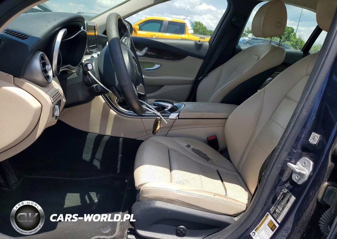 2016 Mercedes-Benz C 300 VIN:55SWF4JB4GU127862 - 7