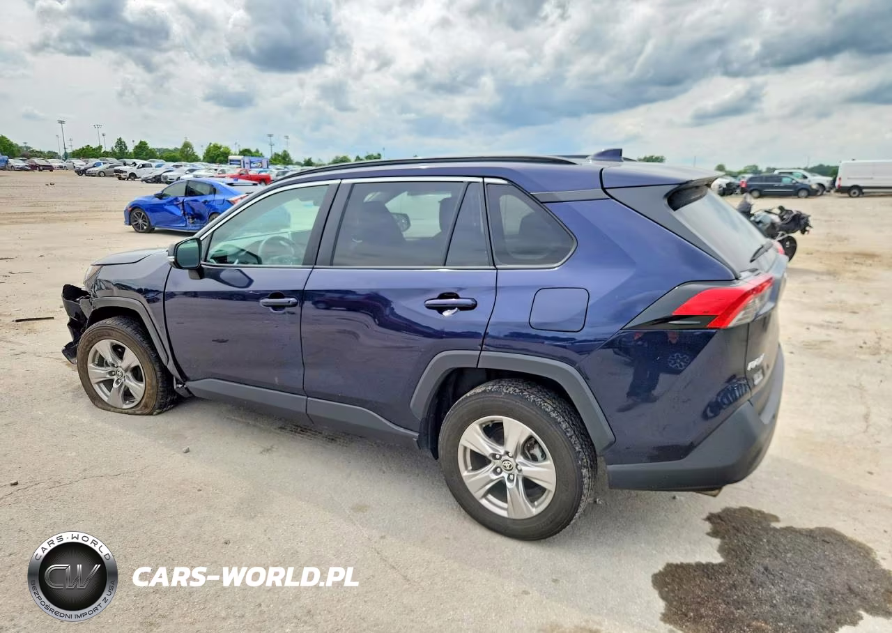 2024 Toyota Rav4 Xle VIN:2T3P1RFV4RW446079 - 2