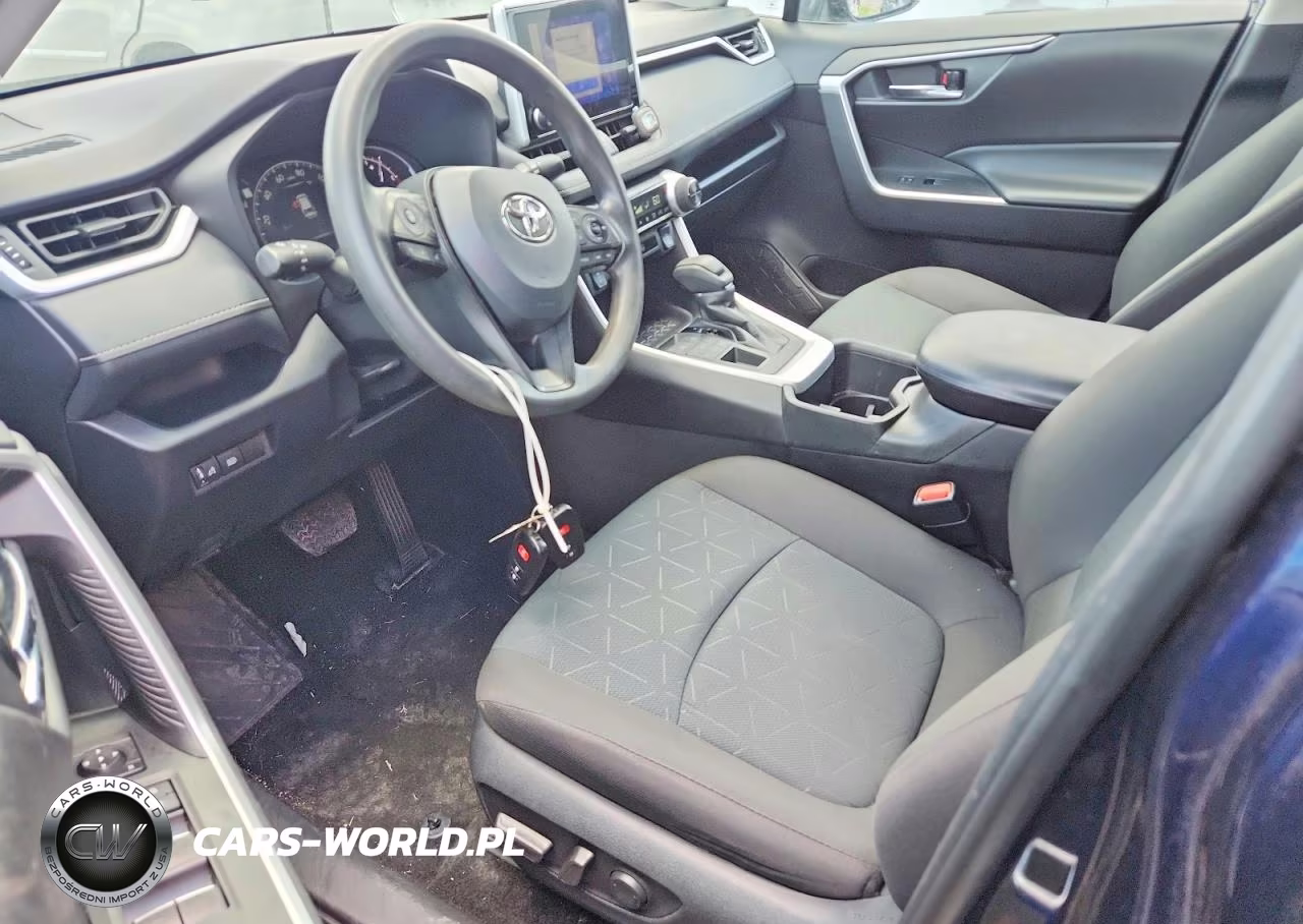 2024 Toyota Rav4 Xle VIN:2T3P1RFV4RW446079 - 7