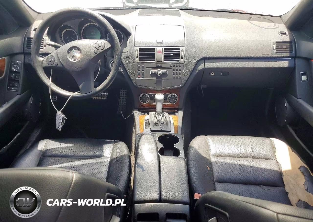 2011 Mercedes-Benz C 300 VIN:WDDGF5EB5BR137136 - 8