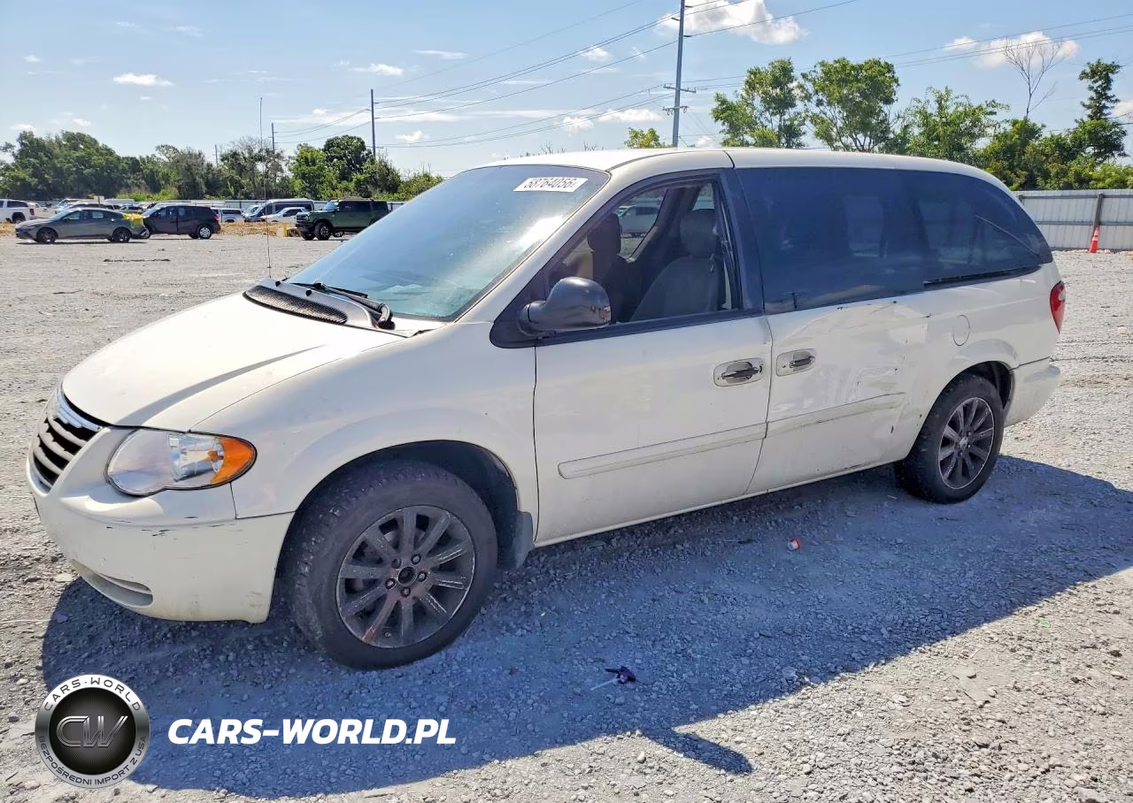 2007 Chrysler Town & Country Lx