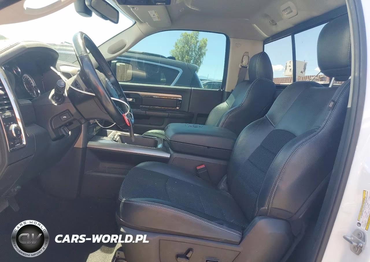 2018 Ram 1500 VIN:3C6JR6CT5JG120061 - 7