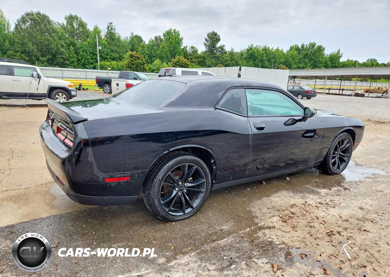 2016 Dodge Challenger Sxt VIN:2C3CDZAG3GH271727 - 3