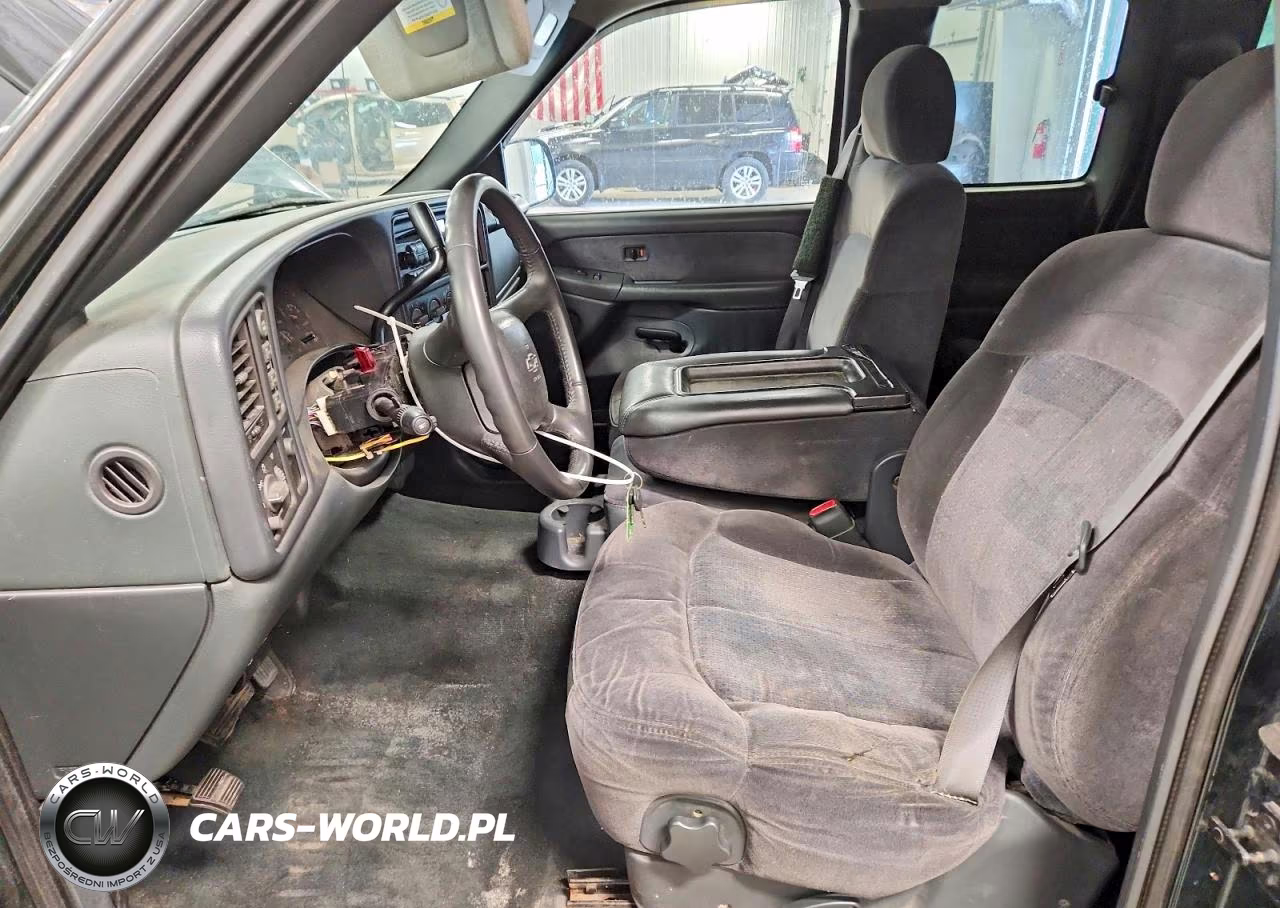 2001 Chevrolet Silverado K1500 VIN:2GCEK19V711352096 - 7