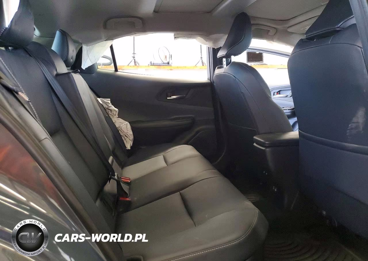 2024 Toyota Prius Limited VIN:JTDADABU2R3018011 - 10