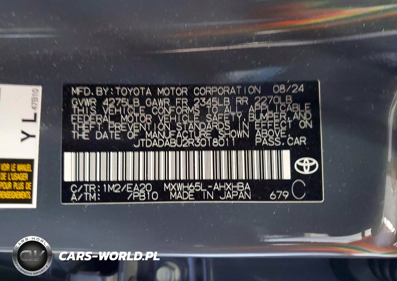 2024 Toyota Prius Limited VIN:JTDADABU2R3018011 - 12