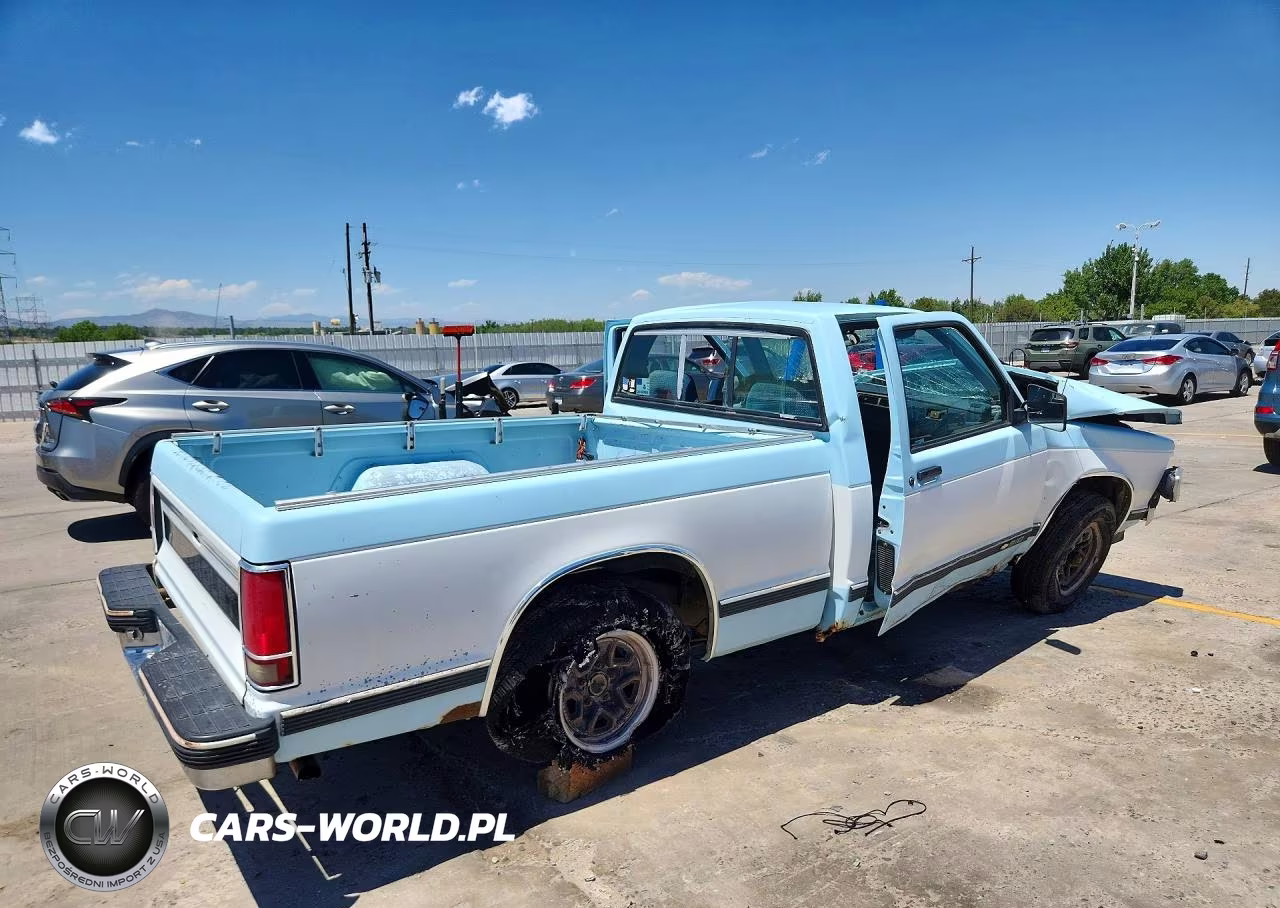 1992 Chevrolet S Truck S10 VIN:1GCCS14R1N8151962 - 3