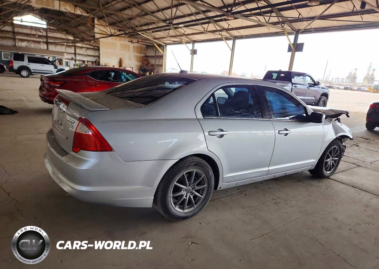 2010 Ford Fusion Sport VIN:3FAHP0KC8AR245576 - 3