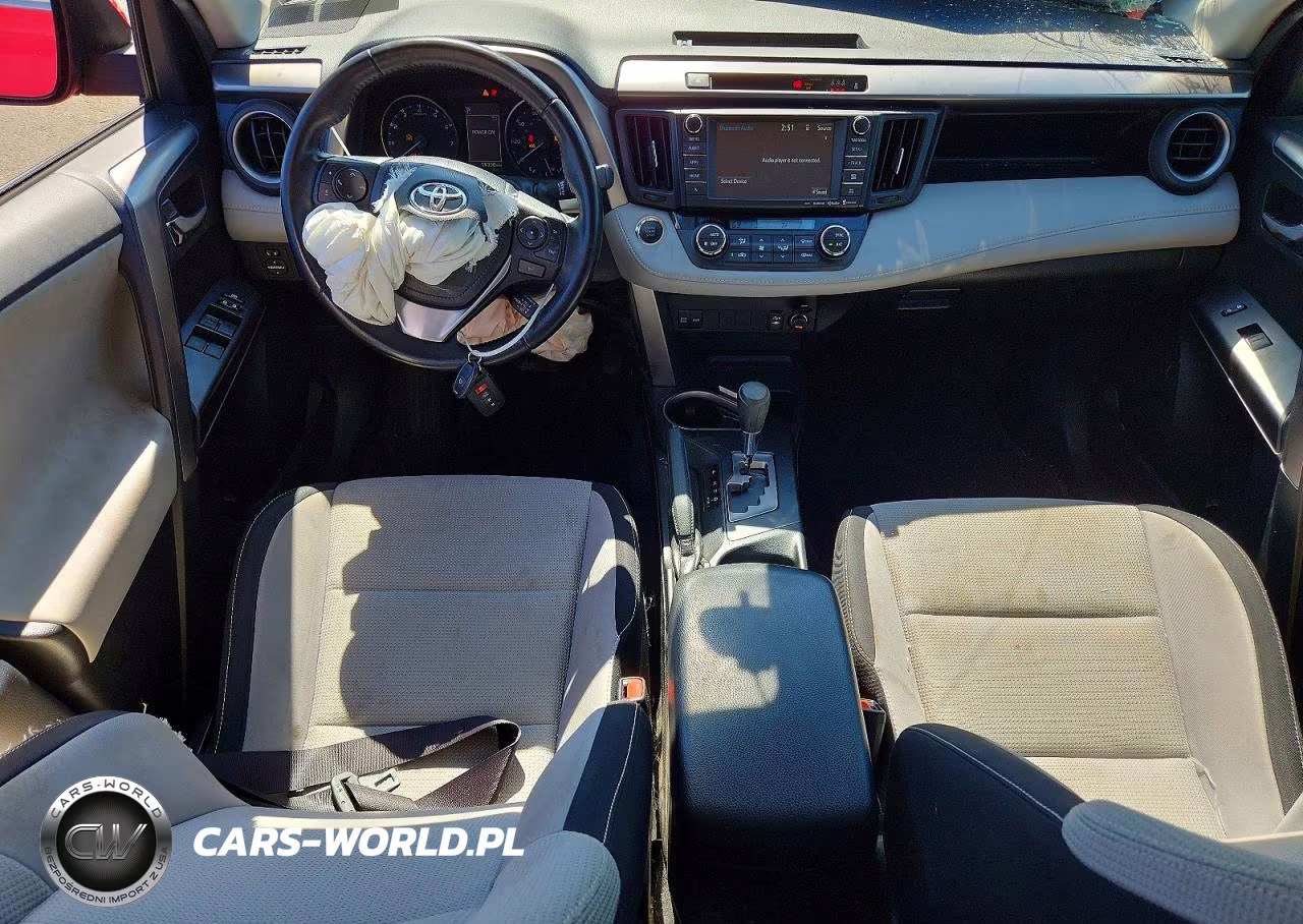 2017 Toyota Rav4 Xle VIN:JTMRFREV7HJ106126 - 8