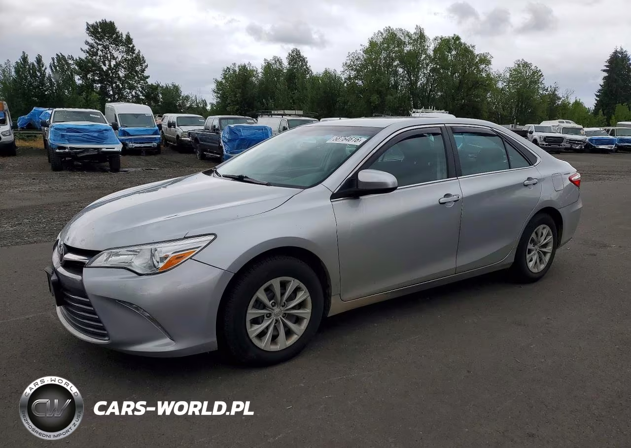 2016 Toyota Camry Le