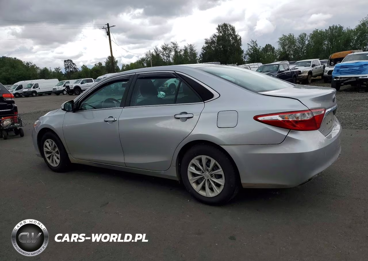 2016 Toyota Camry Le VIN:4T4BF1FKXGR560473 - 2
