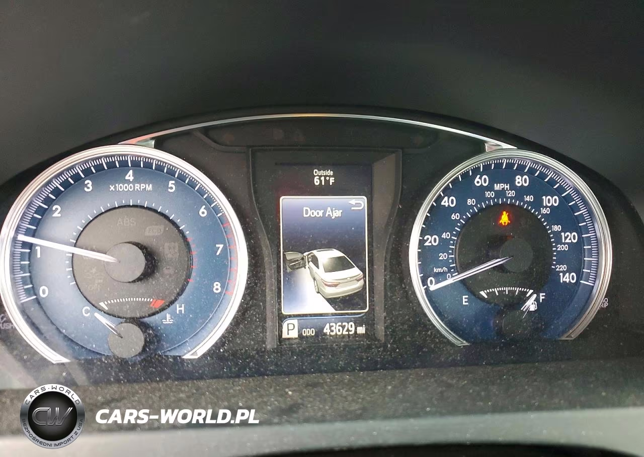 2016 Toyota Camry Le VIN:4T4BF1FKXGR560473 - 9