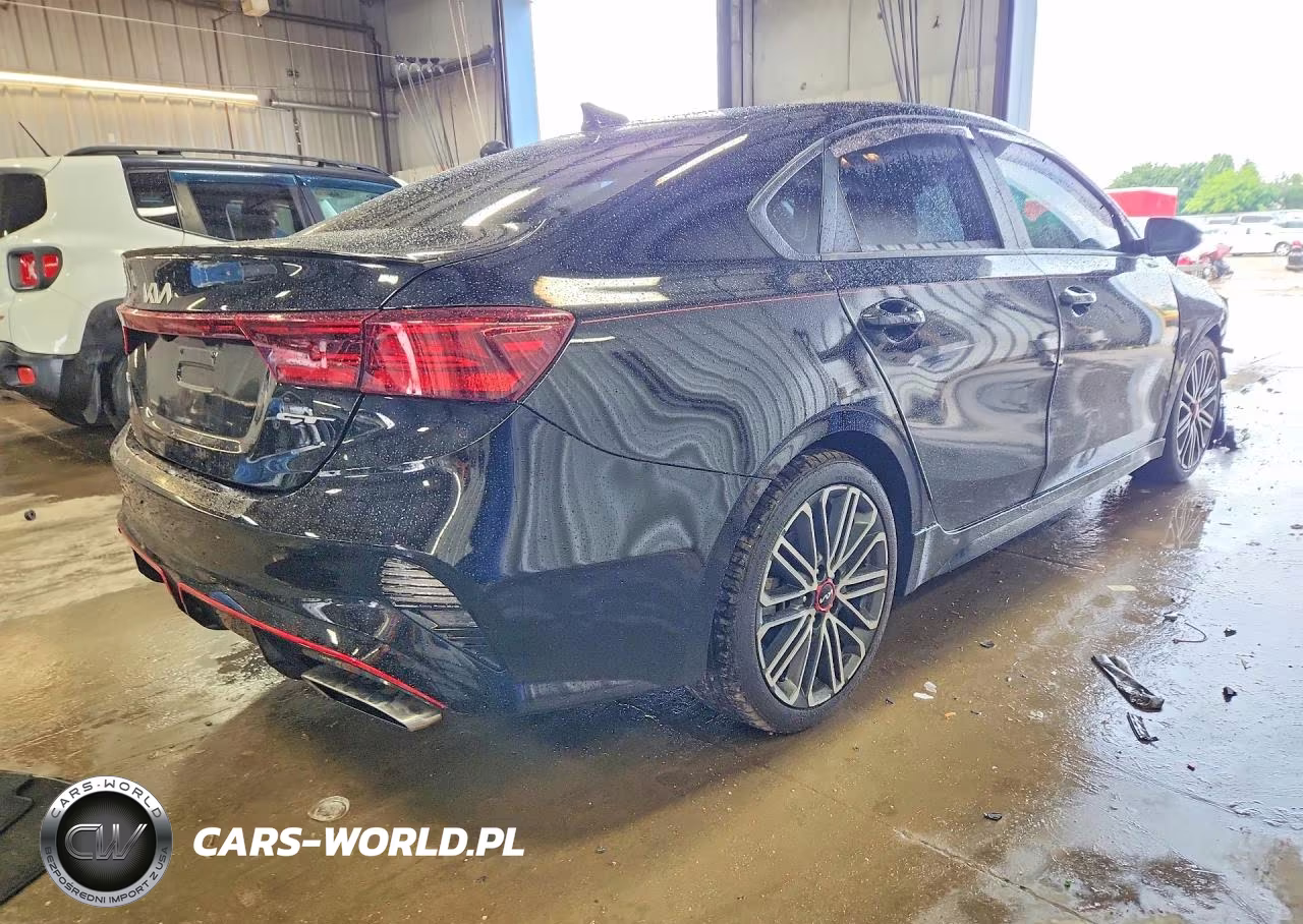 2023 Kia Forte Gt VIN:3KPF44ACXPE556073 - 3