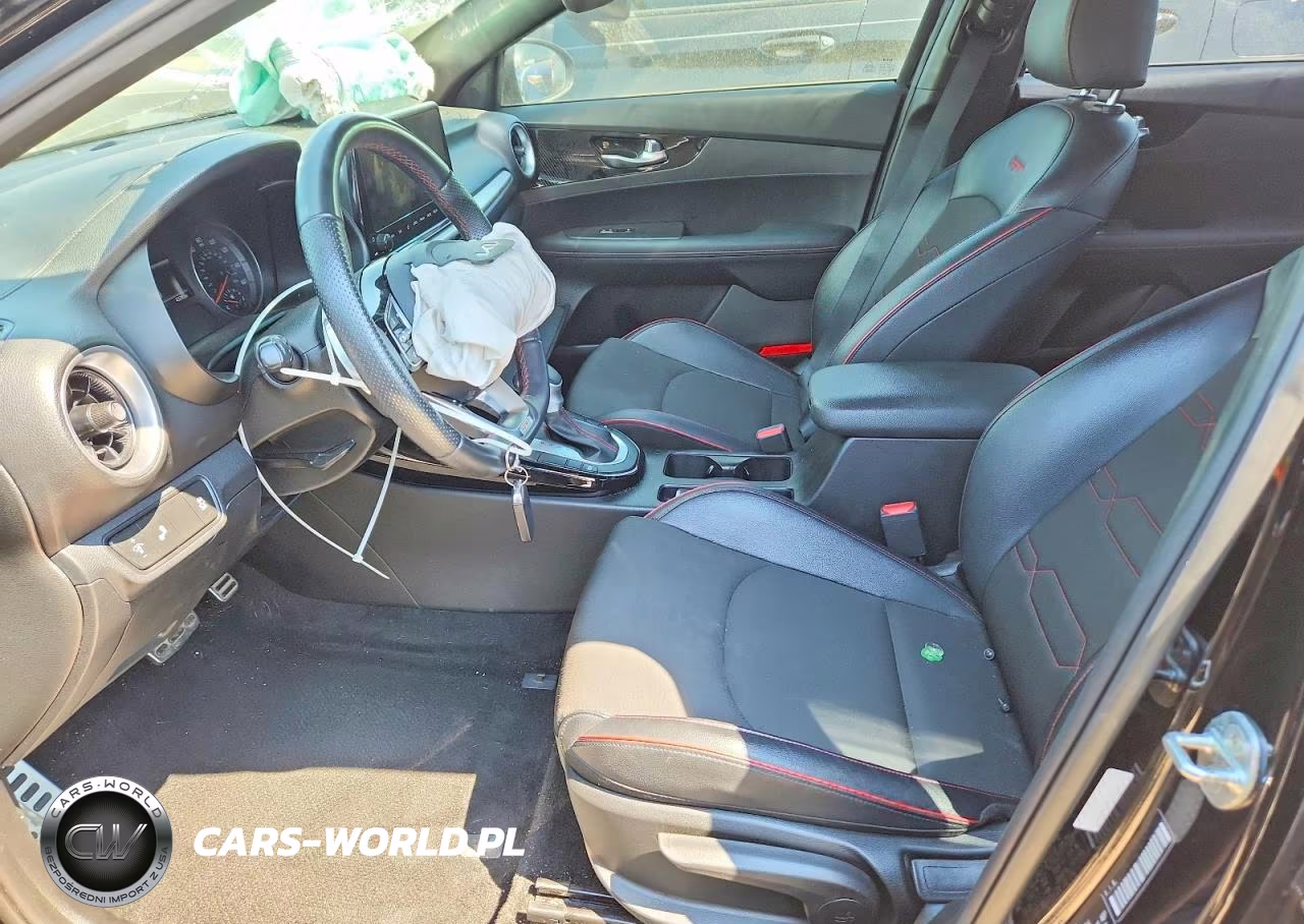 2023 Kia Forte Gt VIN:3KPF44ACXPE556073 - 7