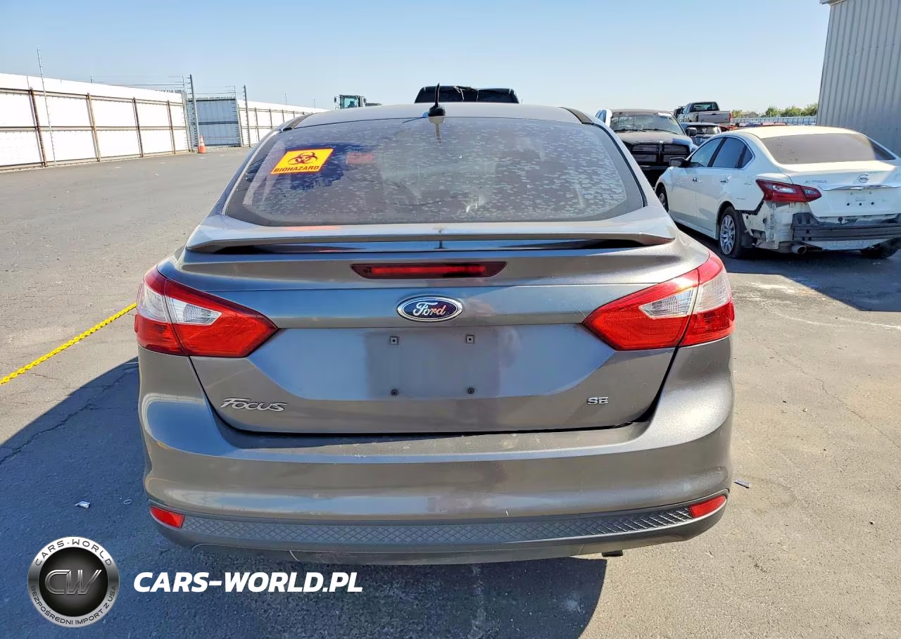 2014 Ford Focus Se VIN:1FADP3F29EL112119 - 6